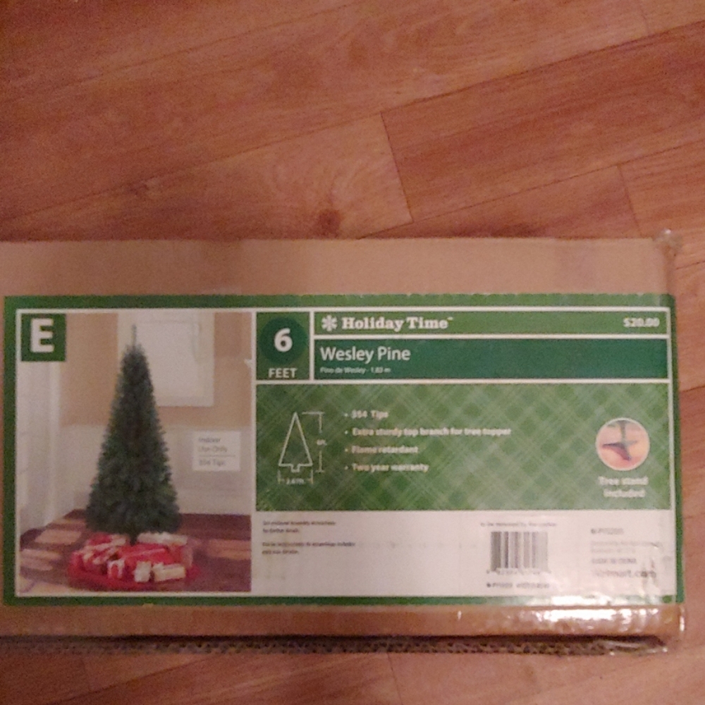 Holiday Time - Wesley Pine Faux Christmas Tree